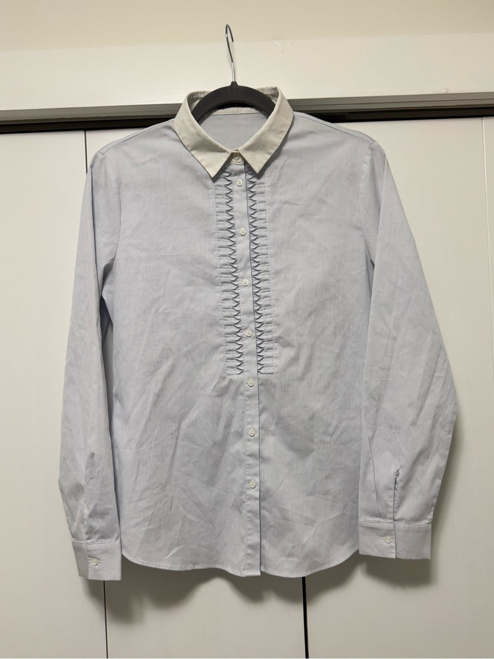 G2000 WOMAN Light Blue Contrast Collar Smocked Dress Shirt Size Medium Workwear
